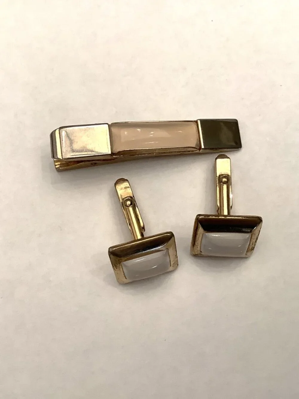 Vintage Anson Tie Clip & Cufflinks Mother Of Pearl on Gold Plated Brass Signed